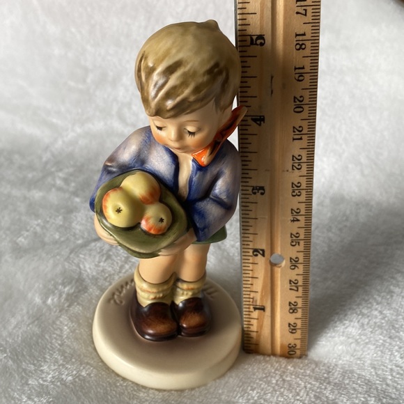 Hummel Ceramic CuteBoy Standing - Picture 6 of 7